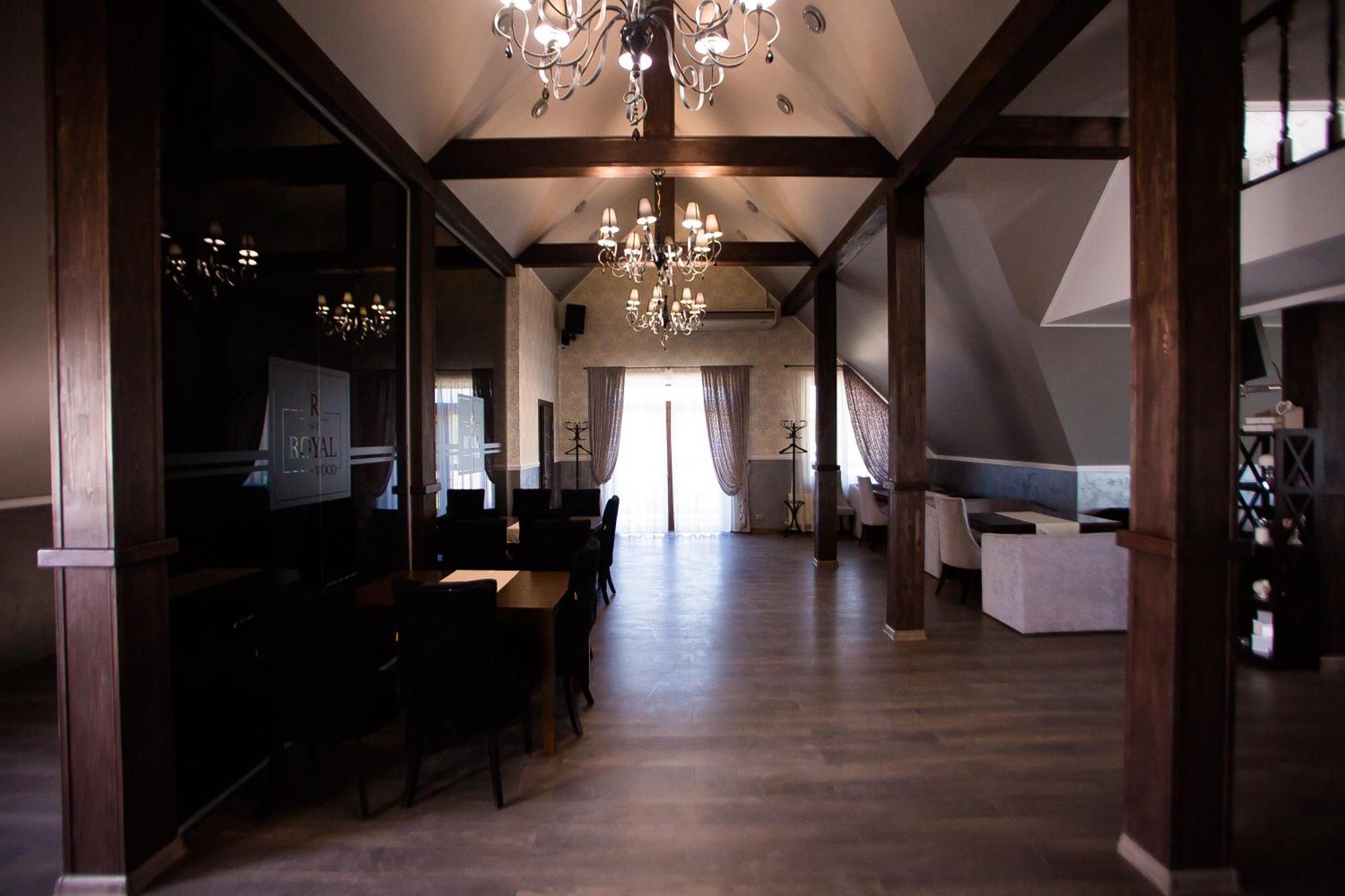 Royal Wood Hotel Rokytne  المظهر الخارجي الصورة